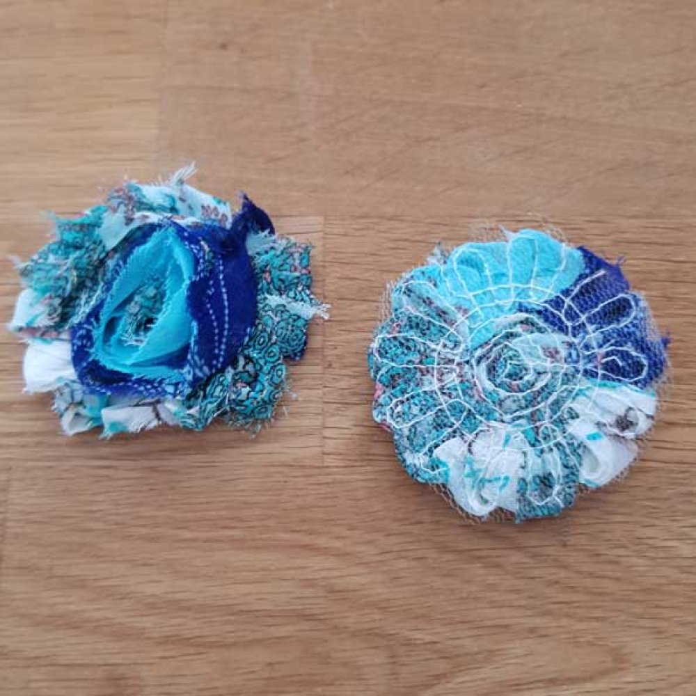 Flosset stoffblomst nr. 82