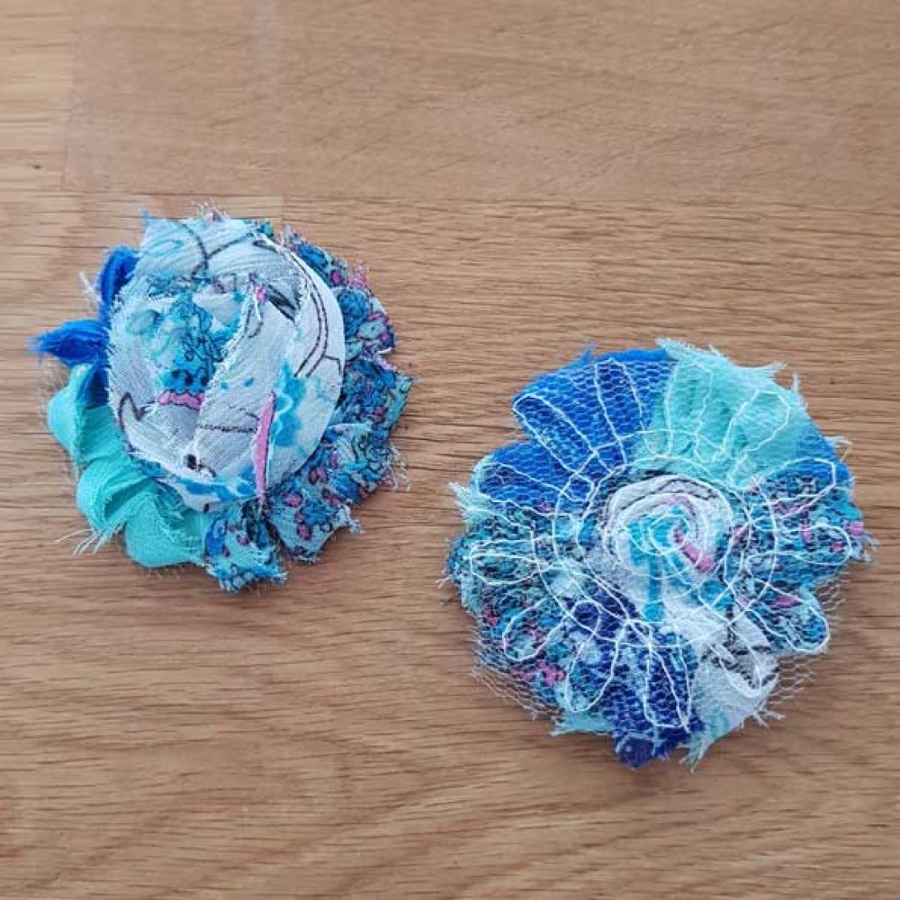 Flosset stoffblomst nr. 86