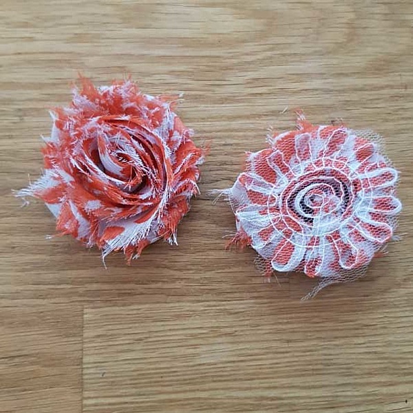 Flosset stoffblomst nr. 06