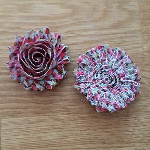 Flosset stoffblomst nr. 07