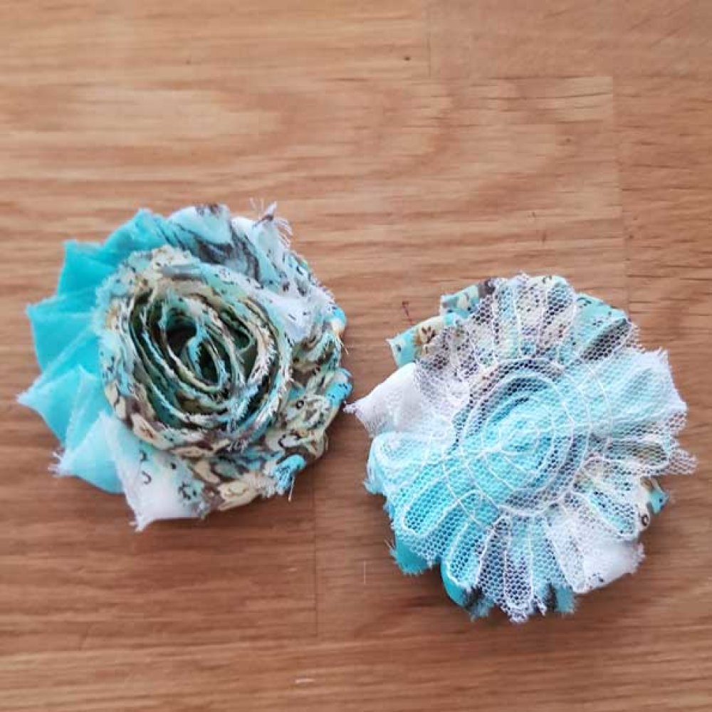 Flosset stoffblomst nr. 11