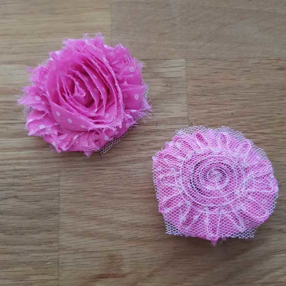 Flosset stoffblomst nr. 25