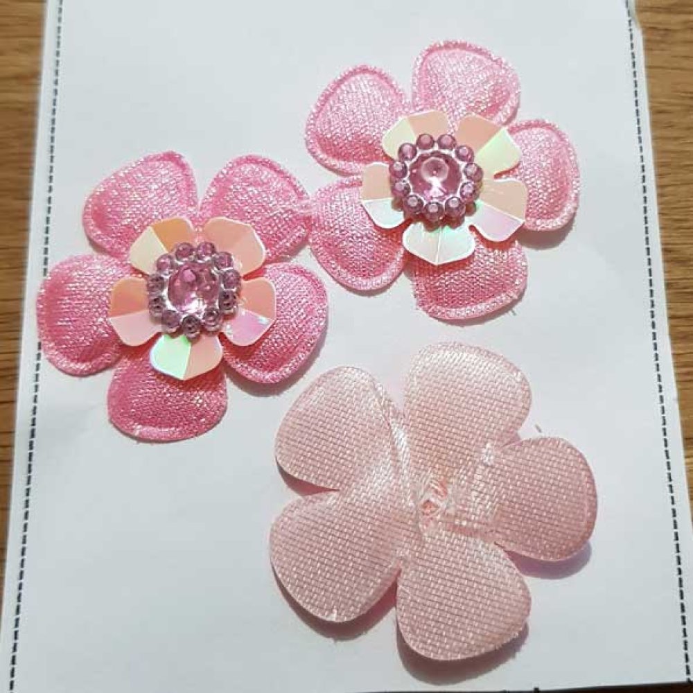 Sett med 3 blomster 5 kronblader Tissus Rose