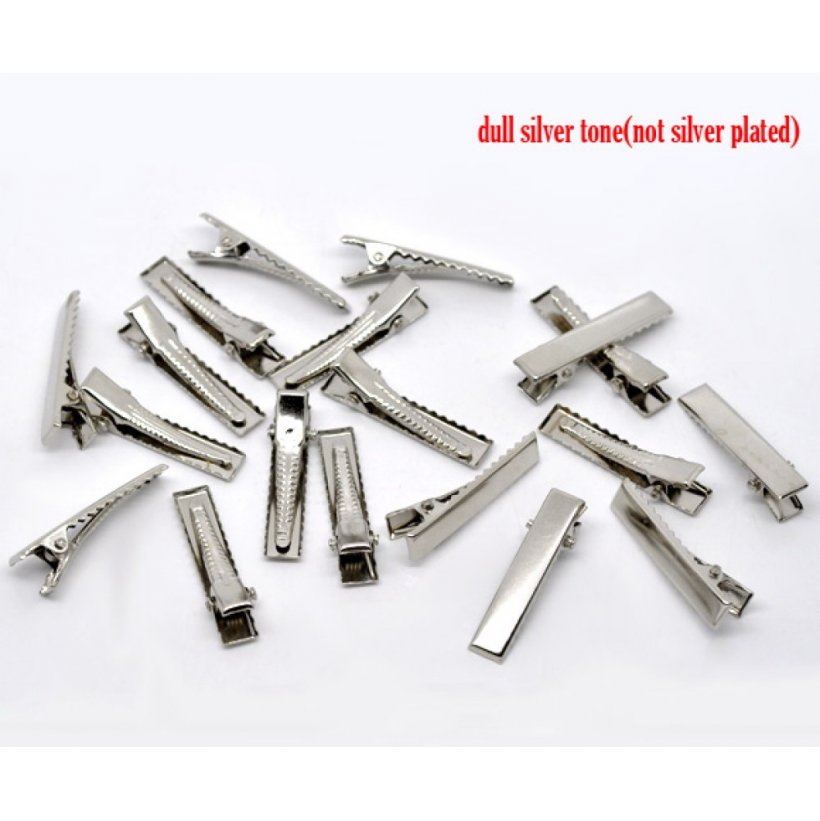 Pakke med 50 krokodilleklemmer - Sølvfarge 32 mm x 7 mm.