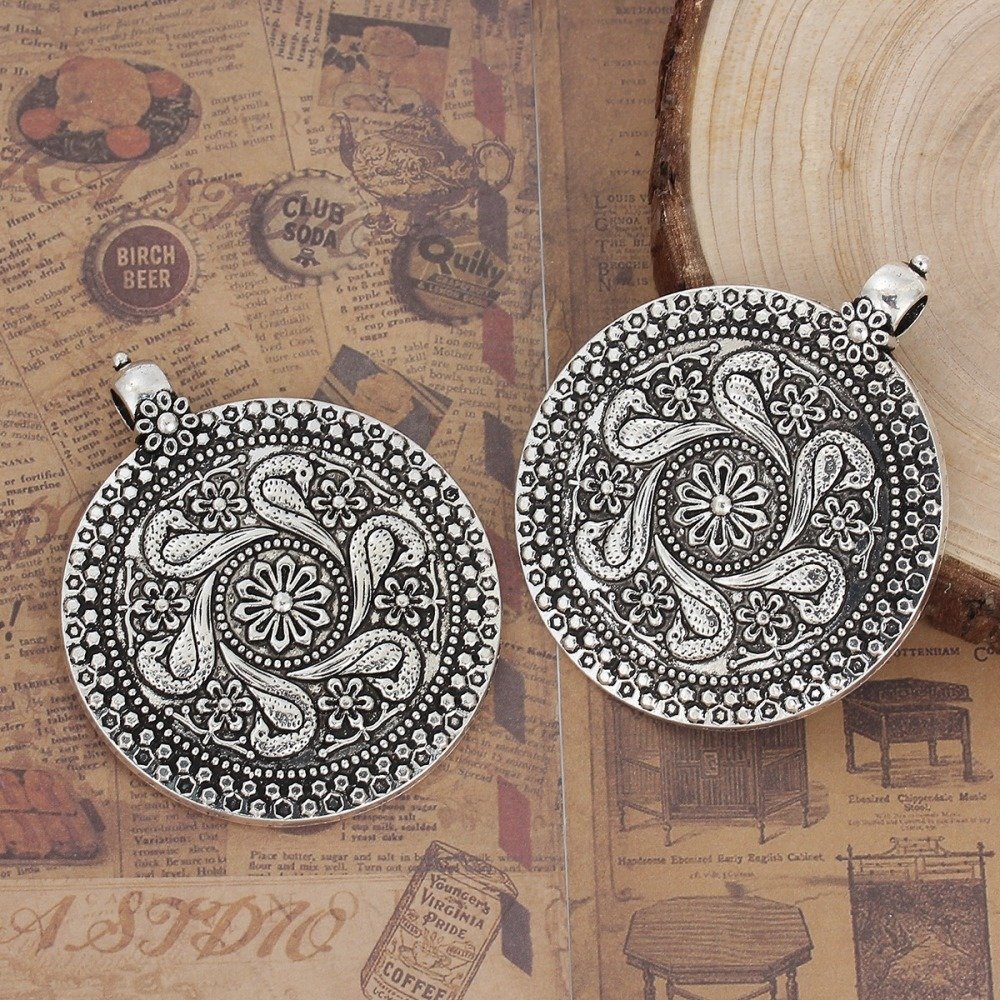 Bohemian Style rund legering sølv blomst anheng 71 mm x 59 mm