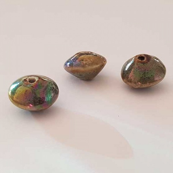 Perle fantaisie soucoupe c&eacute;ramique vert 01 20 mm N&deg;7