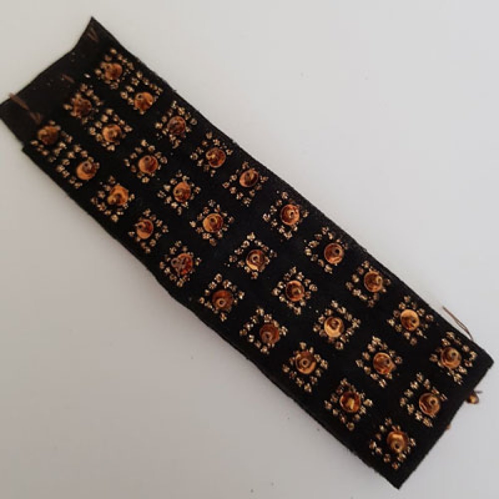 Fancy bånd N°016 per 22 cm.