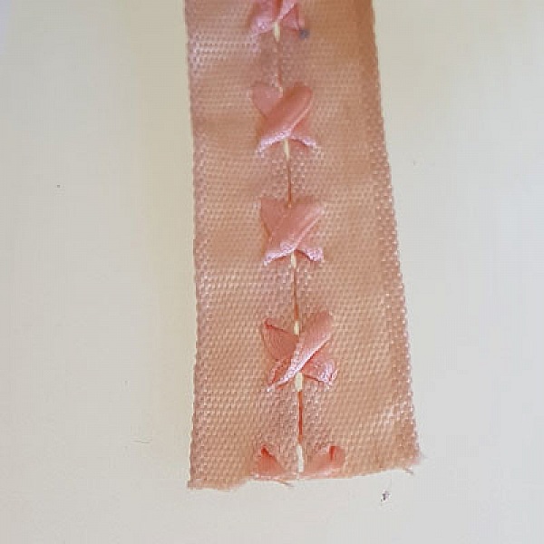 Fancy b&aring;nd N&deg;069 per meter