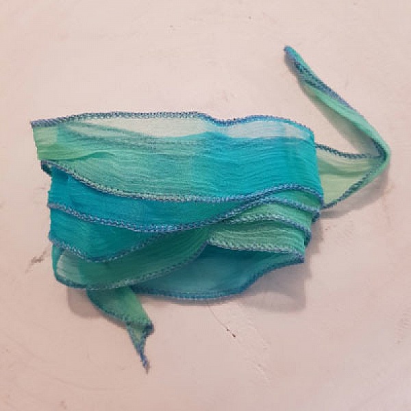 H&aring;ndfarget Rayonb&aring;nd nr. 01