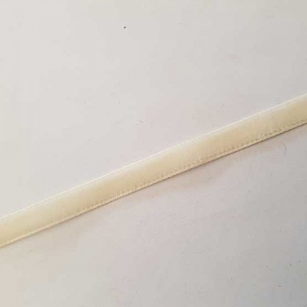 Ruban Velours 09 mm Ecru