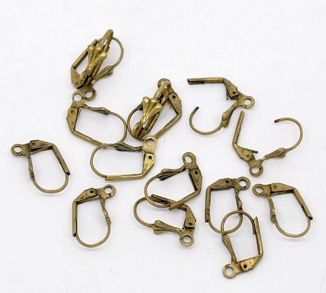 Support Boucle d'oreille Dormeuse N&deg;09 x 25 Paires