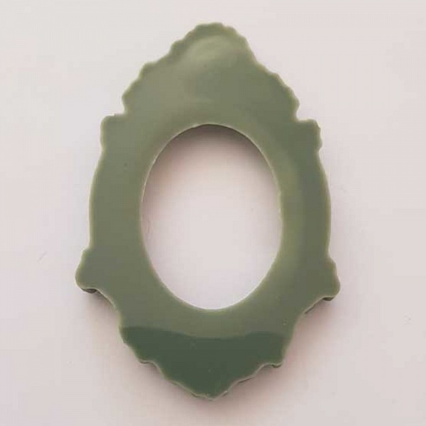 Support cabochon Ovale de 40 X 30 mm R&eacute;sine N&deg;04