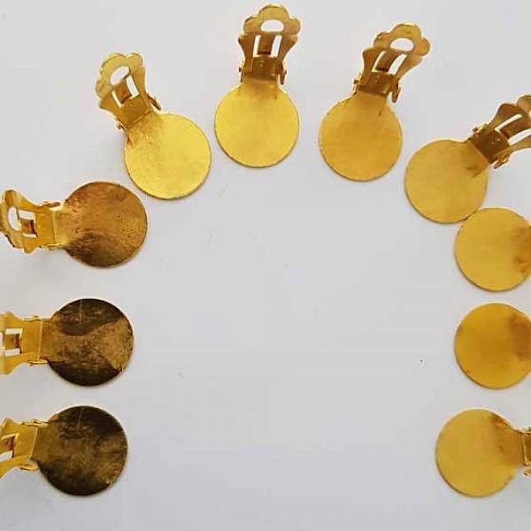 Supports Boucles d'oreilles Clips Plateau N&deg;06 2&eacute;me Choix x 20 Paires Dor&eacute;