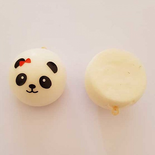 T&ecirc;te De Panda Fille N&deg;02 N&oelig;ud Rouge Style Mousse