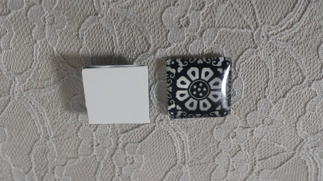 firkantet glass cabochon 25mm 044 