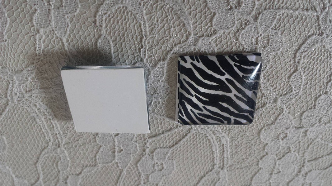 firkantet glass cabochon 25mm 028 