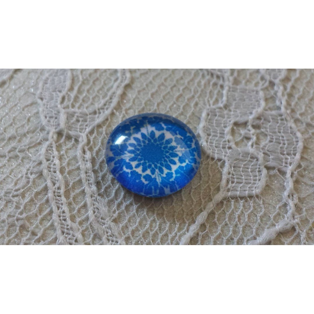 glass cabochon rund 12mm blå blomst 038 