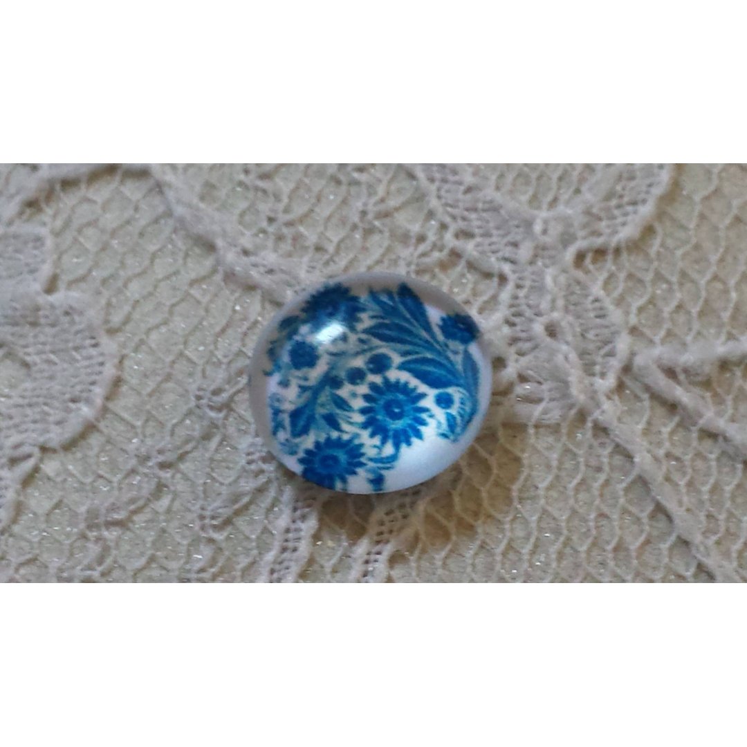 glass cabochon rund 12 mm blå blomst 001 