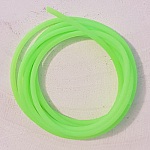 1 meter 2 mm hul pvc-snor i fluorescerende grønn.