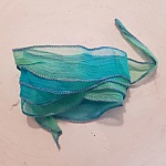 Håndfarget Rayonbånd nr. 01