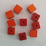 10 treperler kube / firkant 10 mm oransje