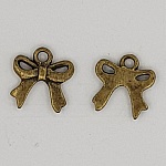 Charm Node N°12 metallbånd knute charm bronse