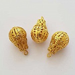 Gull gjennombrutt dråpe charm N°02-03