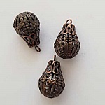 Gjennomsiktig dråpe sjarm N°02-04