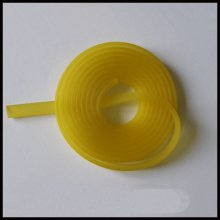 1 meter flat Pvc-ledning 5,8 x 1,9 mm gul.