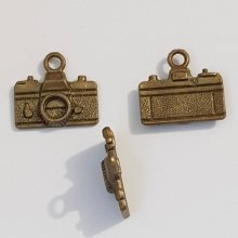 Kamera charm N°01 Bronse
