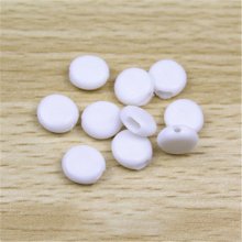 Elastisk feste med spenne Hvit gummistein N°02 x 10 stk.