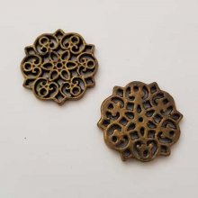 Amulett Diverse N°014 Bronseblomst