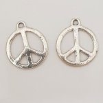 Peace & Love Charm N°09 Sølv