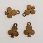 Kort charm kløver N°03 bronse