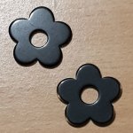 Syntetisk blomst 27 mm Svart
