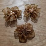 Sett med 3 fargede blomster Organza Fabrics Brown