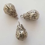 Sølv gjennombrutt dråpe amulett N°02-02