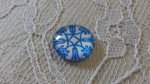 glass cabochon rund 12mm blå blomst 035 
