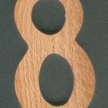 Nummer 8 ht 10cm treskilt 