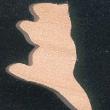 Miniatyrmurmeldyrfigur 3 x 3,8 cm laget av massivt lønnetre, håndlaget, kreativ fritid