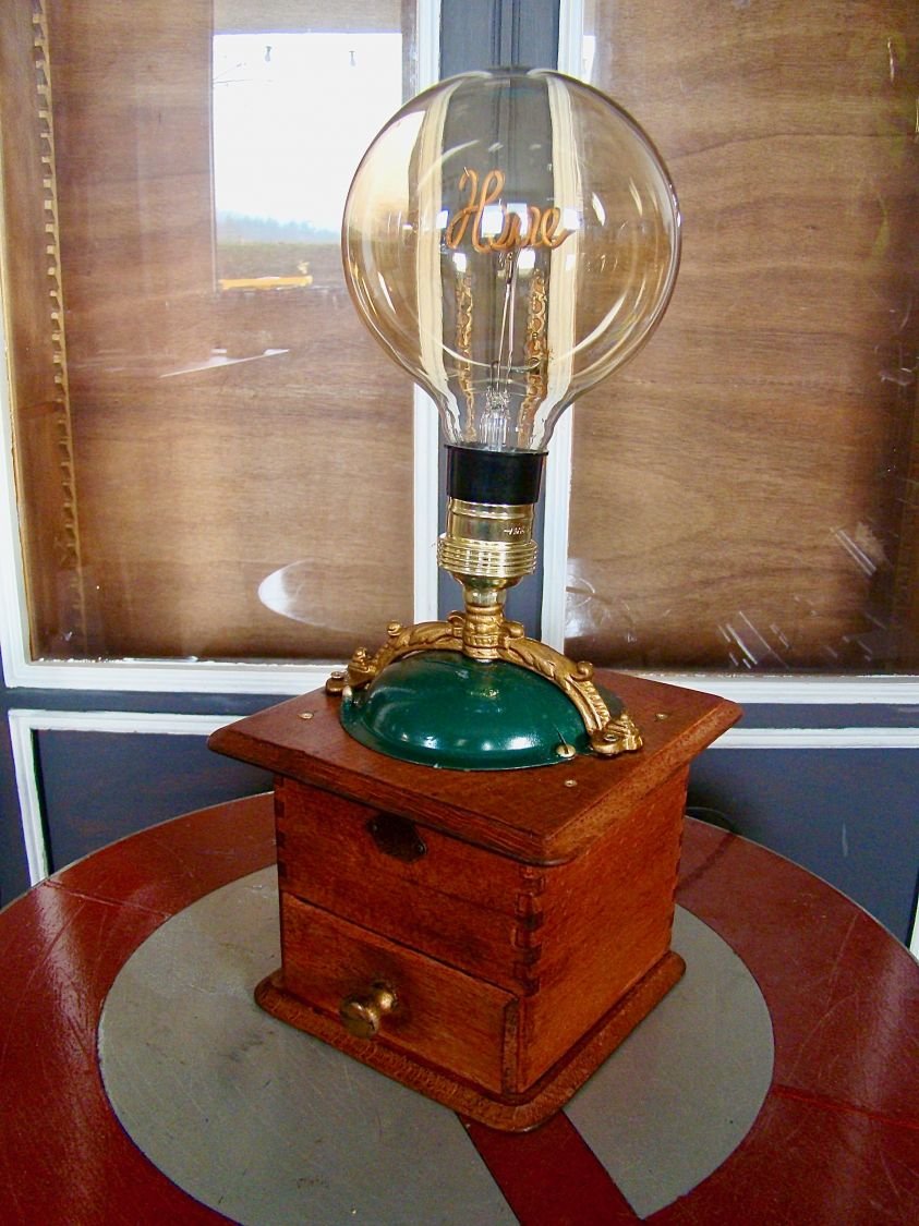 Gammel kaffemøllelampe EDISON