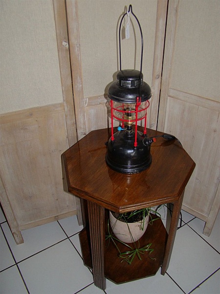 Antikk engelsk gasslampe