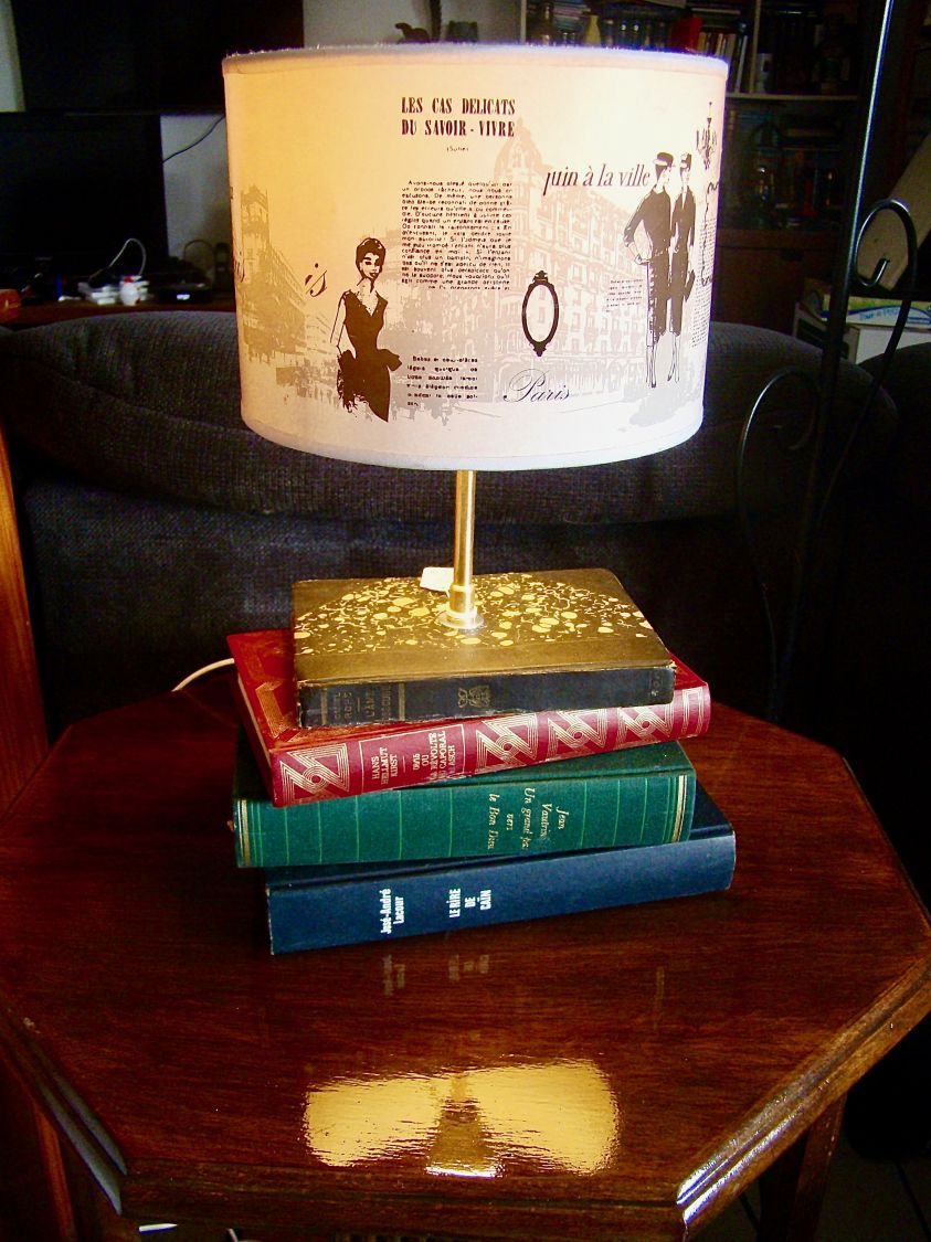 Antikk boklampe, Paris's