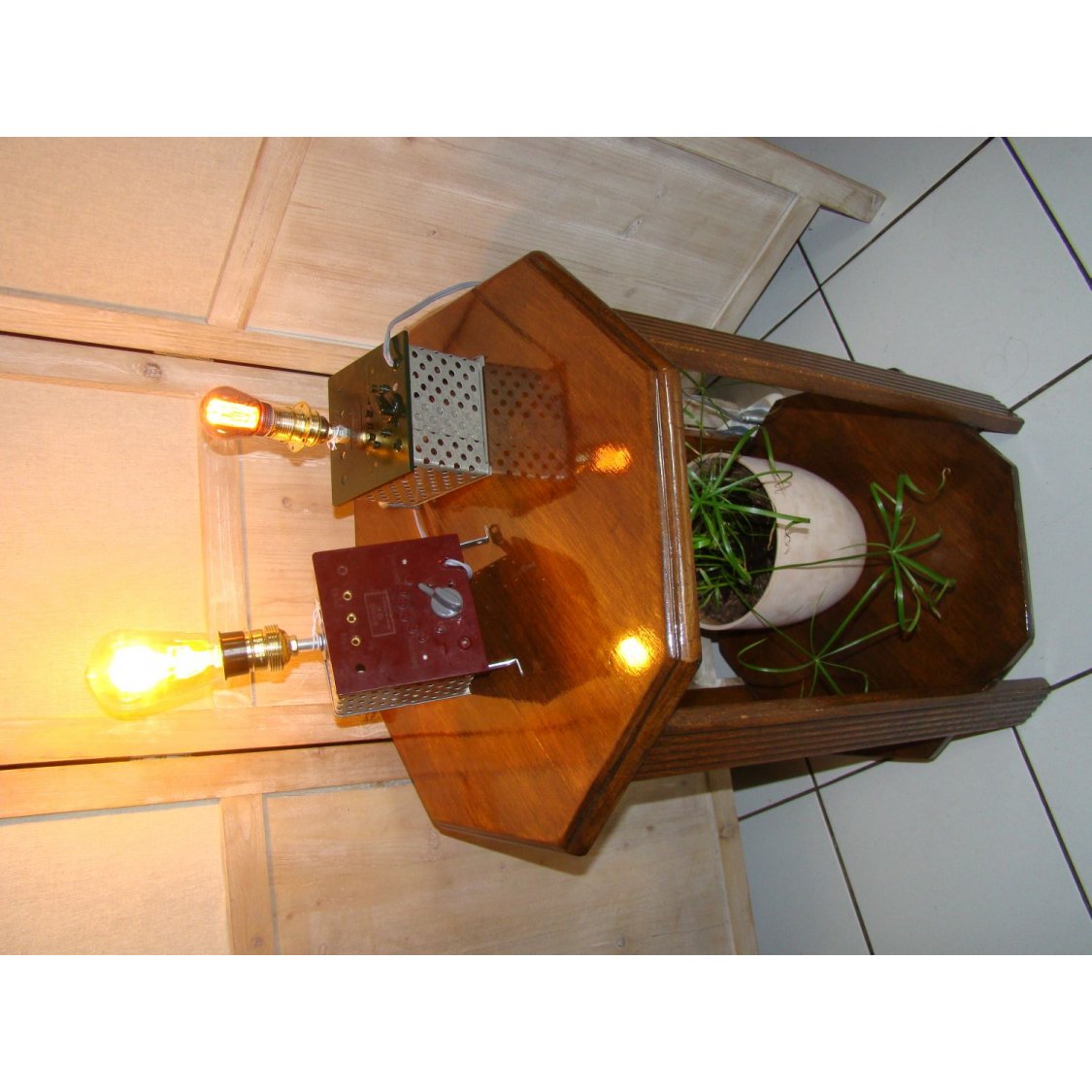 Steampunk retro fremtidig lampe 2