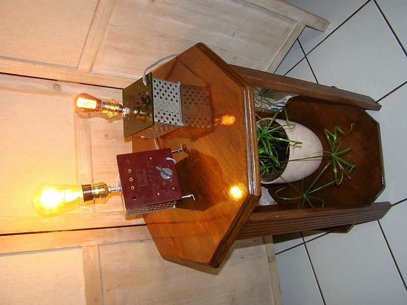 Steampunk retro fremtidig lampe 2