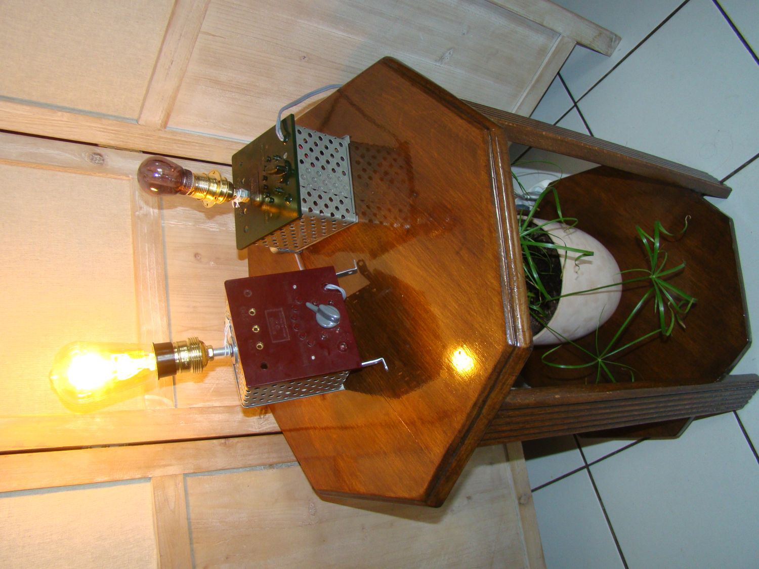 Steampunk retro fremtidig lampe 2