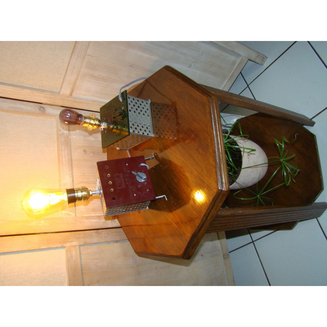 Steampunk retro fremtidig lampe 2