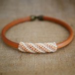 Regaliz skinn halskjede med nakne perler