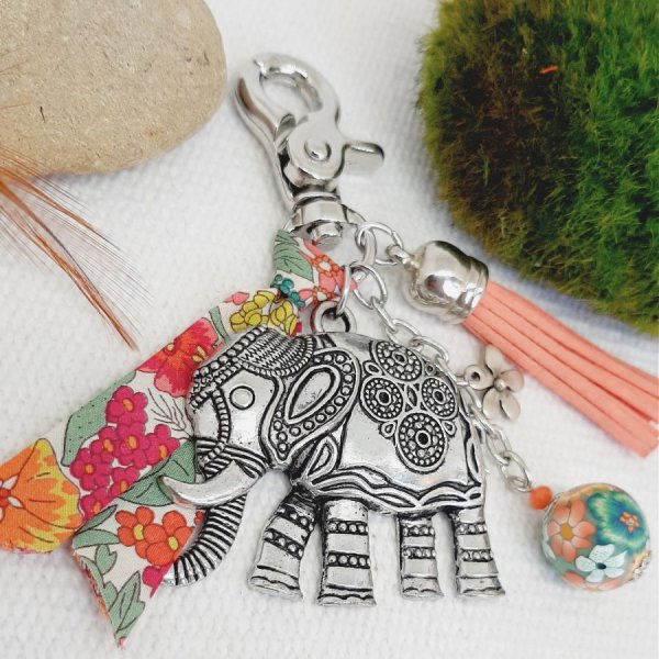 Veske juvel med stor antikk s&oslash;lv elefant anheng og matchende b&aring;nd for unik design