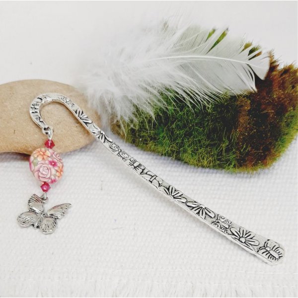 bokmerke s&oslash;lv anheng sommerfugl og perle veldig original linseformet med blomsterdesign